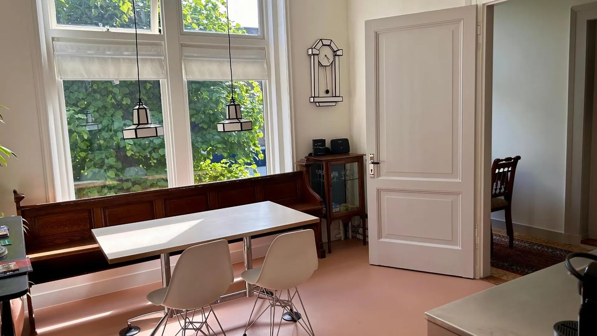 Apartment & Double Room In A Restored Rectory-Pastorie, Steps From City Center Utrecht Nizozemsko